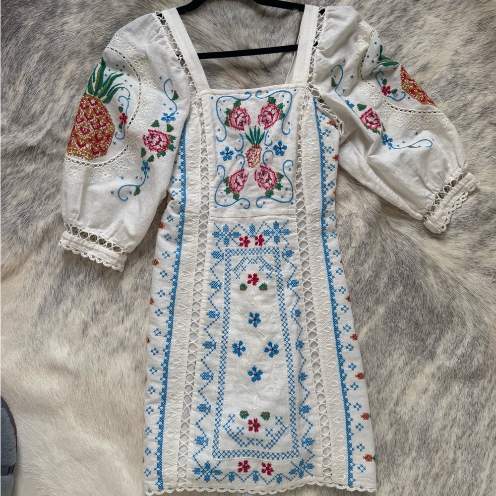 FARM RIO embroidered dress size 0 XS
